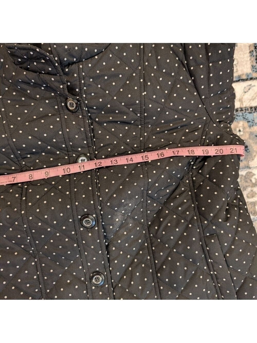 Chico's Polka Dot Black Quilted Jacket, Mandarin Collar ,Size 2 Or12-14 . - Picture 6 of 7